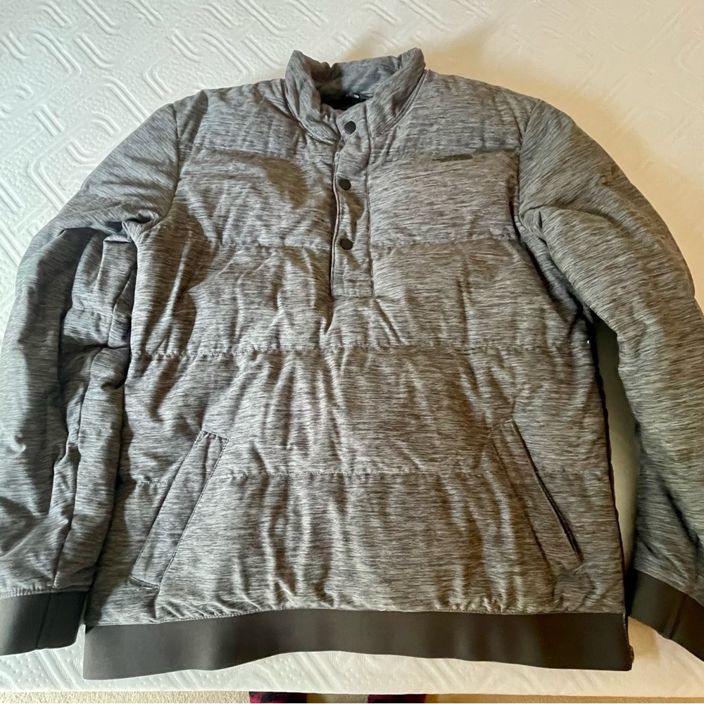 The North Face Winter Jacket - Gray with Red Stripes - Small -